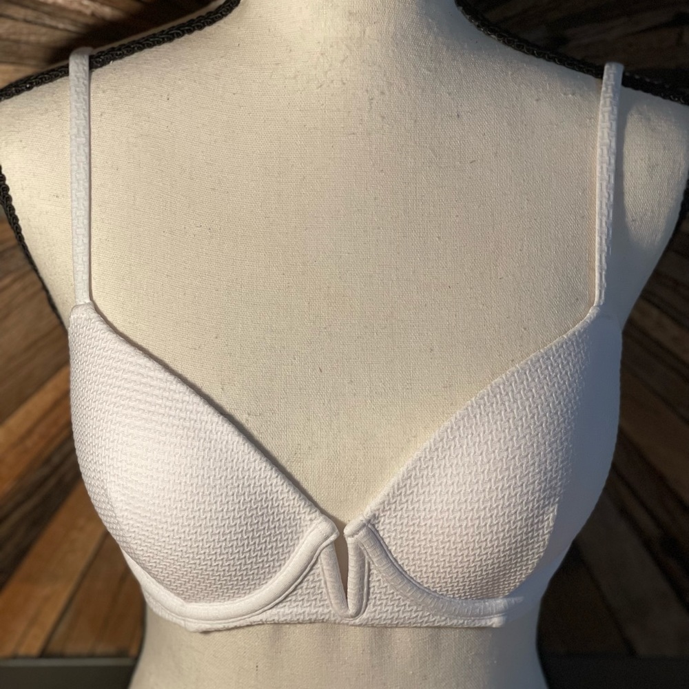 NWOT Shade & Shore Swim Top